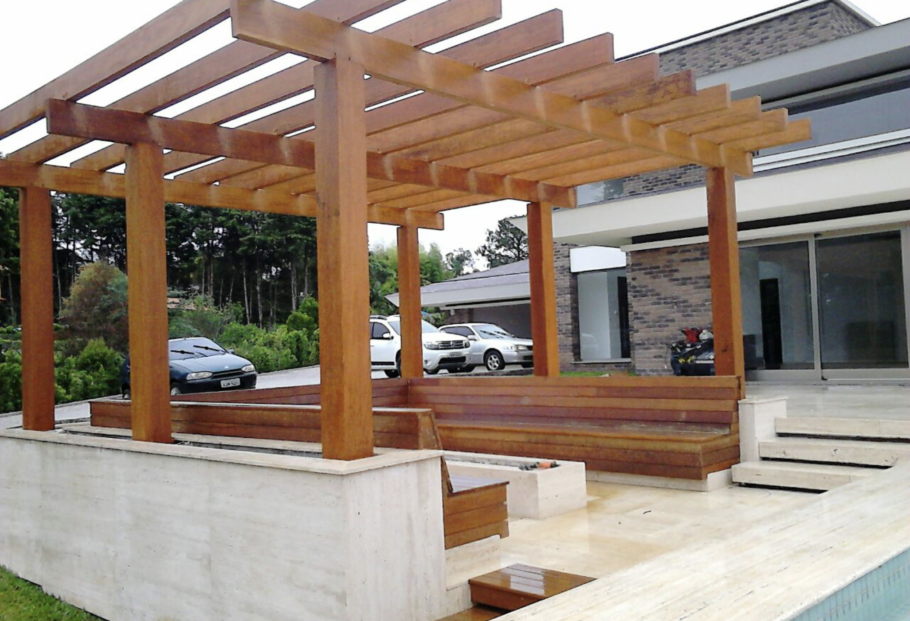pergola madeira 2